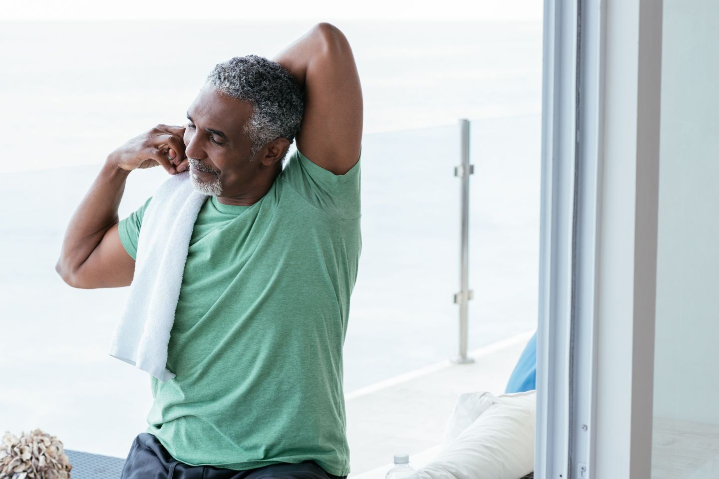 4 Ways Stretching Every Day Can Benefit Your Mind and Body